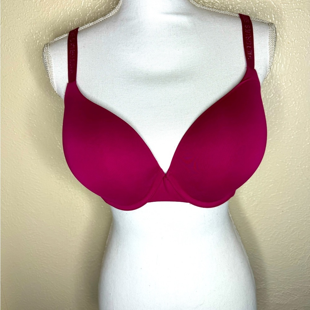 Victoria’s Secret bra